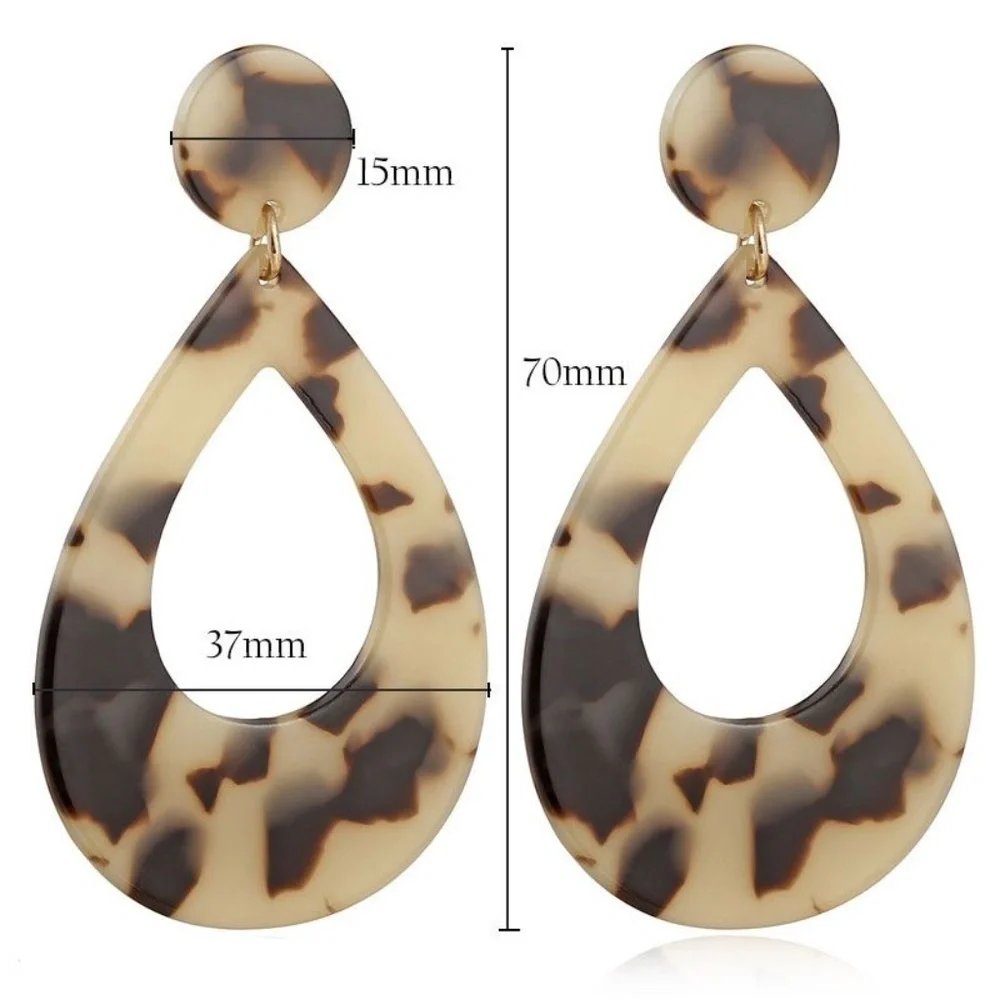 *ADELA* Leopard Print Fashion Dangle Earrings